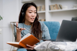 Staying Ahead of the Competition: The Competitive Edge of a CRM Specialist in Today's Market